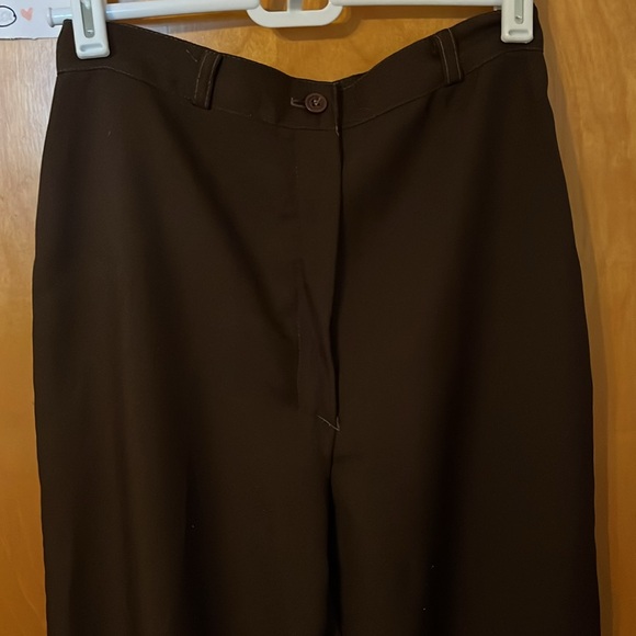 Brown trousers - Picture 2 of 4